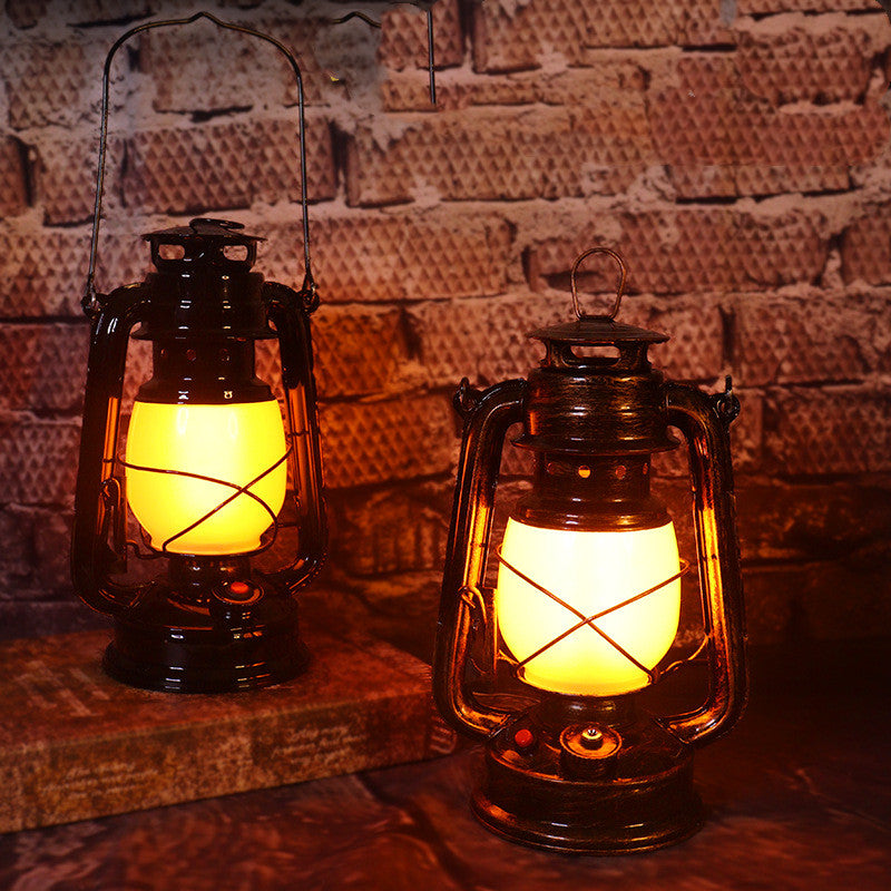 Retro Horse Kerosene Outdoor Camping Lantern