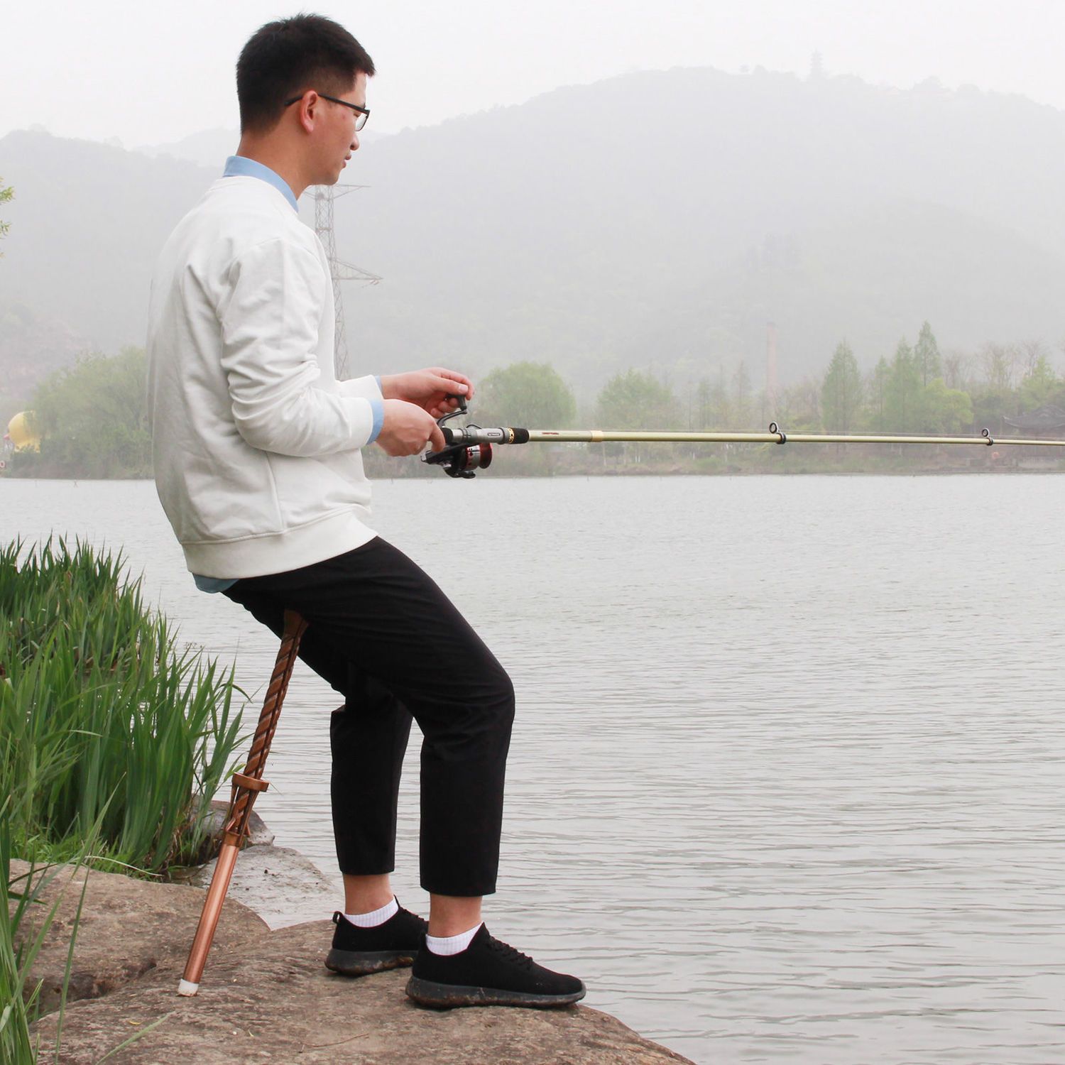 Multifunctional Folding Trekking Pole Portable Stool